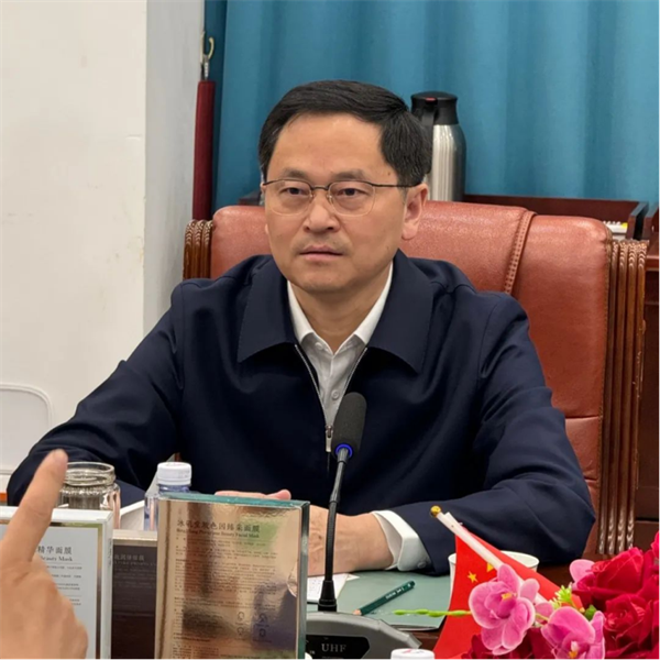 2024-4-25區領(lǐng)導一行蒞臨我司走訪(fǎng)調研449